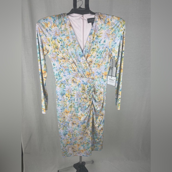 Laundry By Shelli Segal Dresses & Skirts - Laundry by Shelli Segal Blue Floral Print Long Sleeve Dress Size 4 NWT